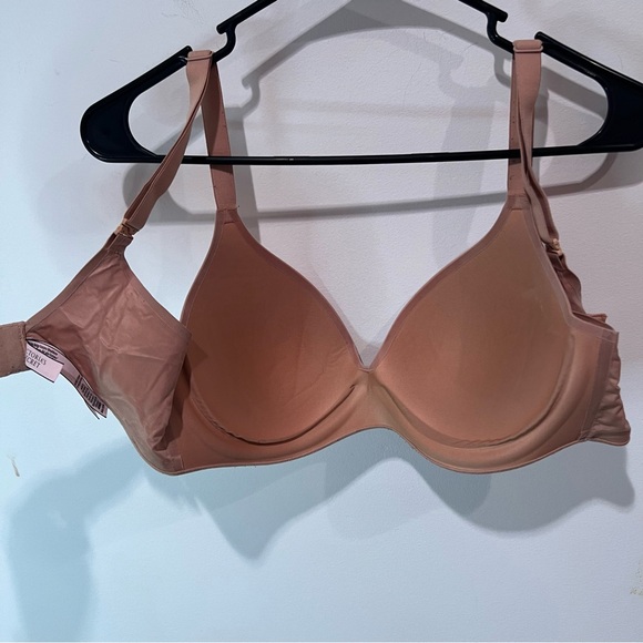 Victoria's Secret Infinity Flex Full Coverage Nude Bra - Picture 4 of 6